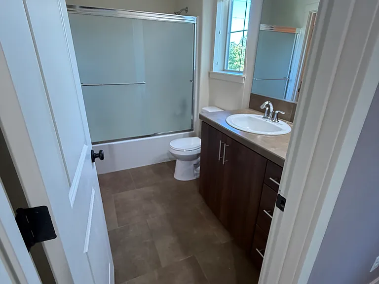 7940 NE Miriam Way — Photo 12