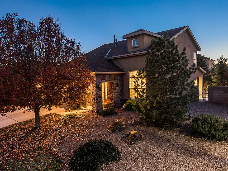 1st image of 10123 Avenida Vista Sol NW