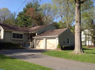 37 E Cooper Ave, Moorestown, NJ
