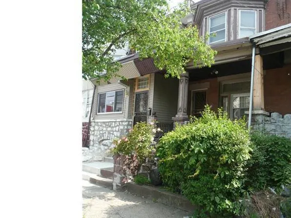 5540 Locust St, Philadelphia, PA 19139