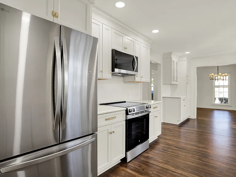 7133 Kings Castle Cv — Photo 12
