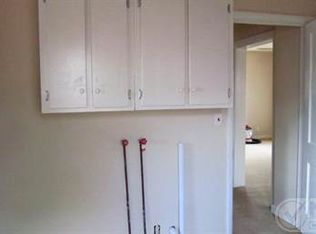 275 N Hamilton St, Powell, WY 82435