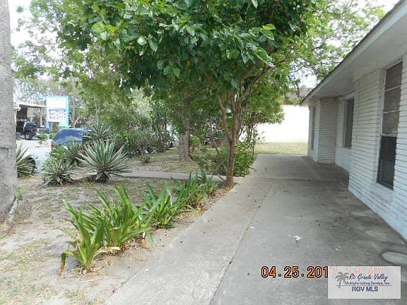 4th image of 302 S Tarnava St