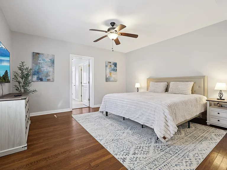 1003 W Princeton St — Photo 11