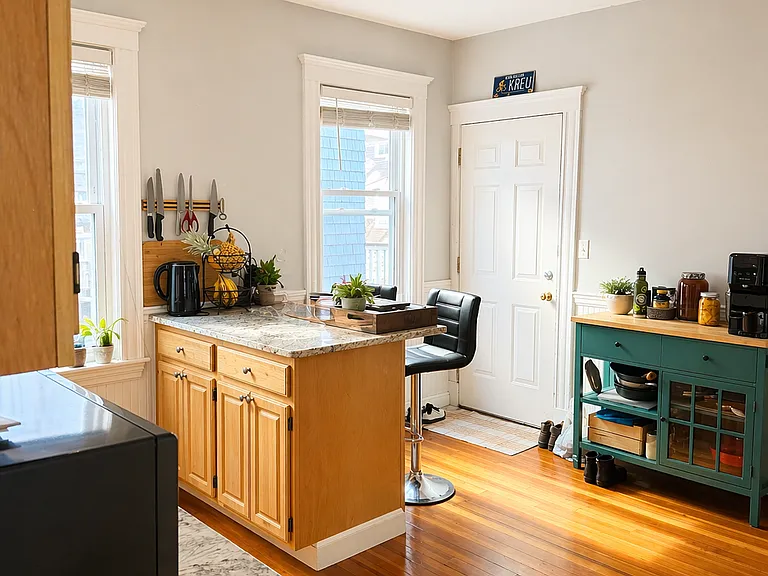 24 Forest Hills St #2 — Photo 4