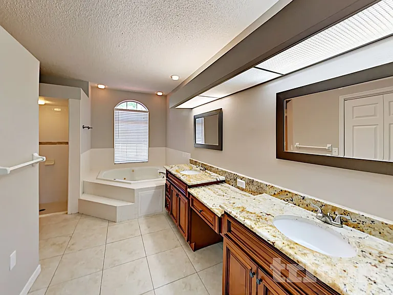 6827 San Jose Loop — Photo 10