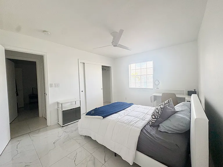 136 Pompano Dr SE #D — Photo 19