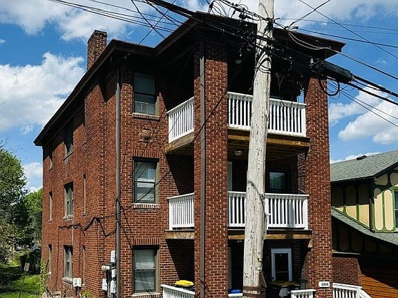 2nd image of 2844 Louisiana Ave