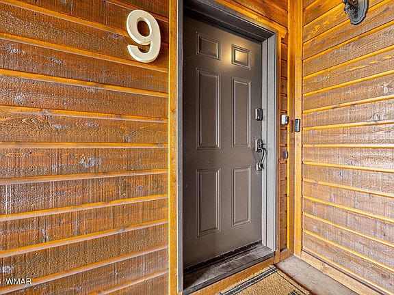 2nd image of 2300 N Cottage Trl