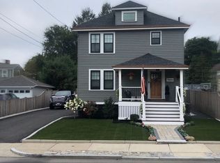 21 Clifford St, Hyde Park, MA 02136