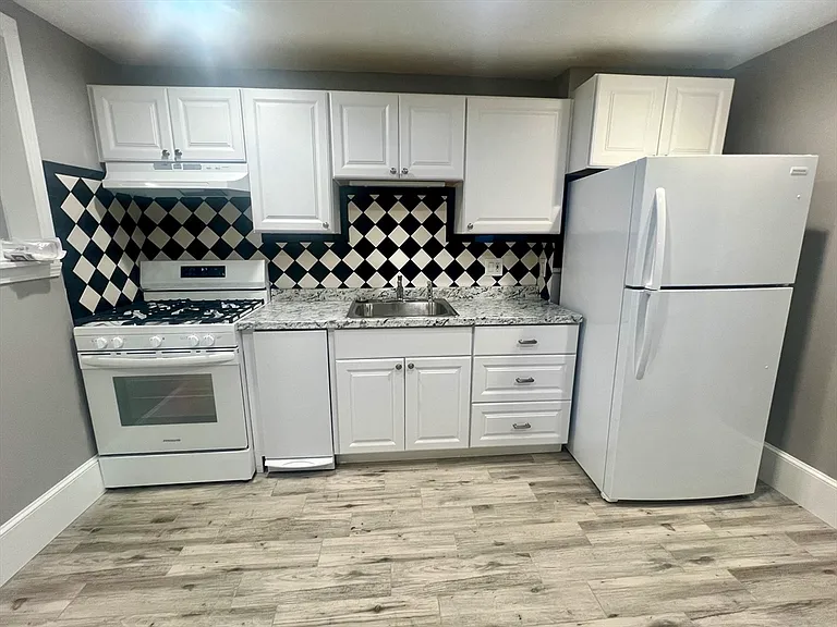 282 K St #B — Photo 16
