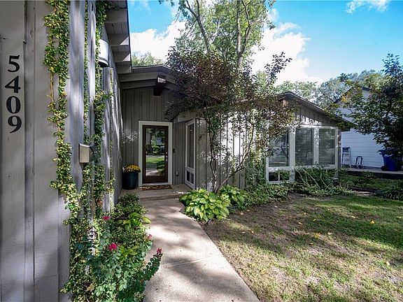 2nd image of 5409 Reeds Rd