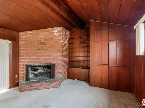7919 Chase Ave, Los Angeles, CA 90045