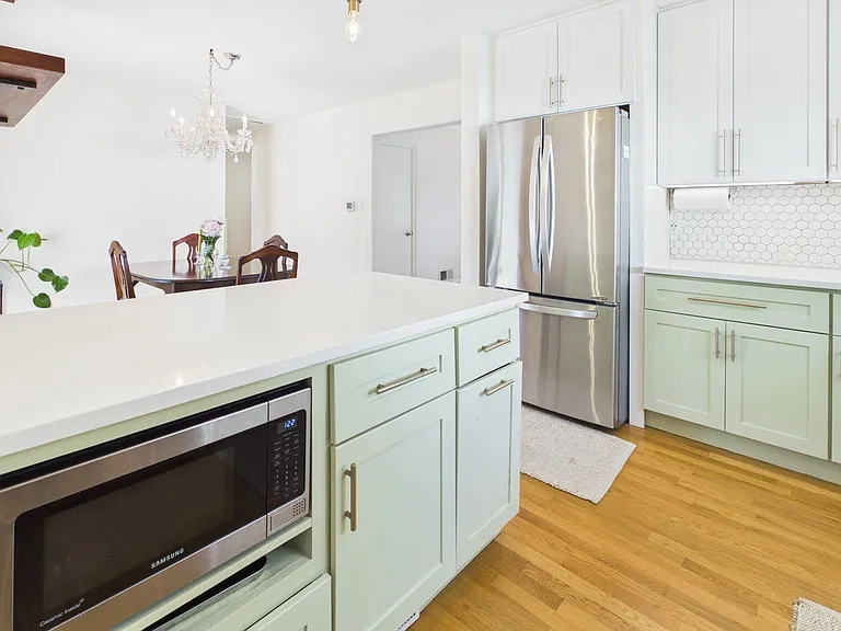 8808 Michaux Ln — Photo 22