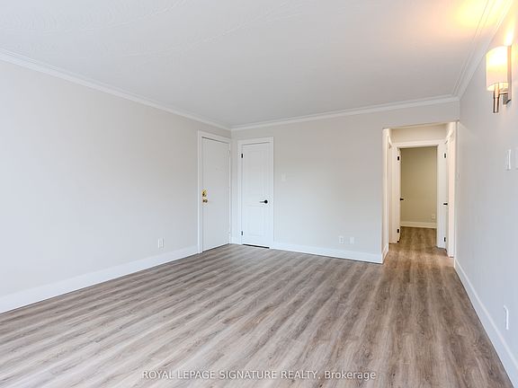4th image of 1 Hassard Ave #3