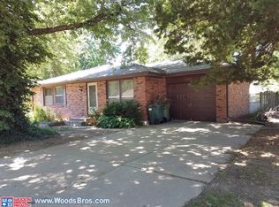 14631 Danvers St, Waverly, NE 68462