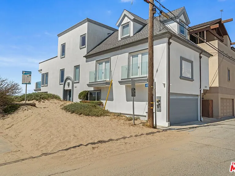 6419 Ocean Front Walk — Photo 47