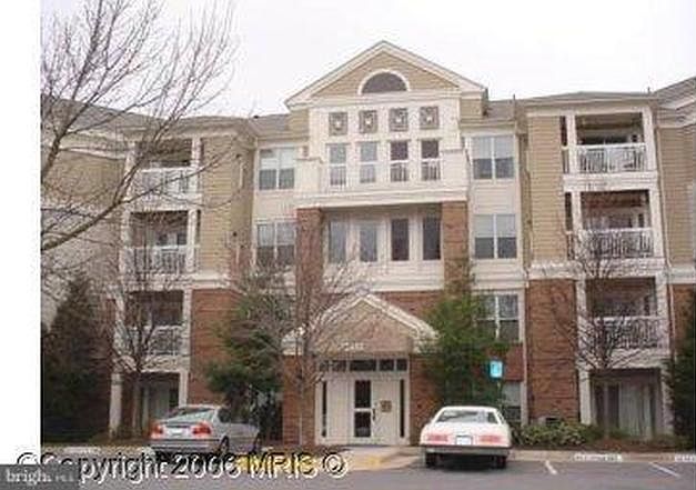 front_elevation of the apartment building
