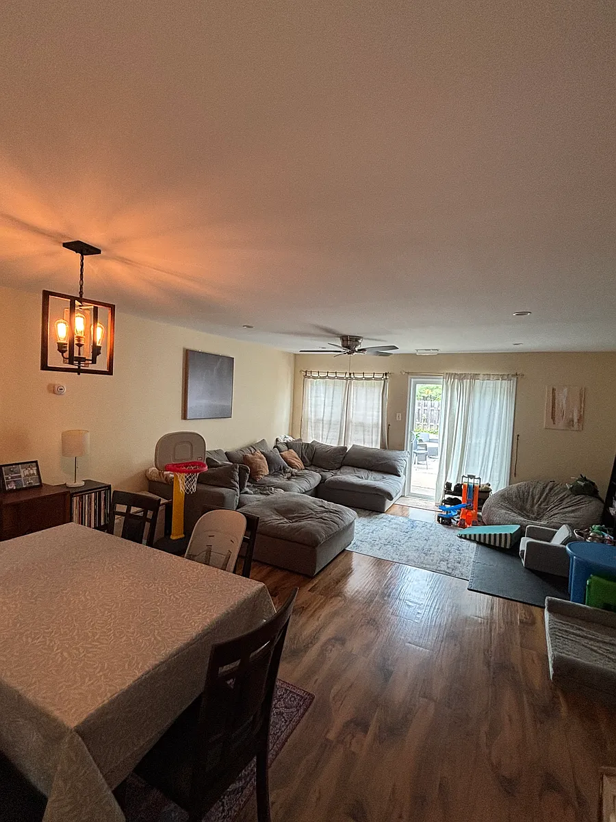 Building Photo - 47 Plumly Way