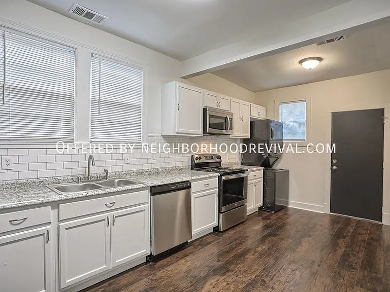 808 Ellsworth St — Photo 21