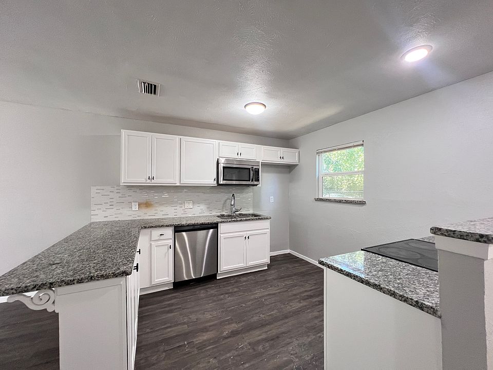 2nd image of 4114 Ladale Dr