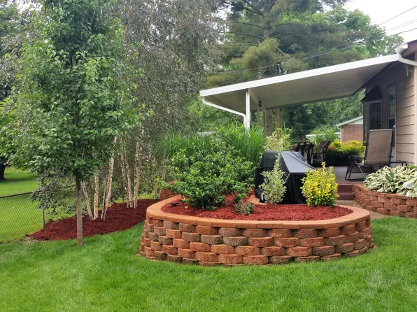 4126 Fuller Ln, Bridgeton, MO 63044