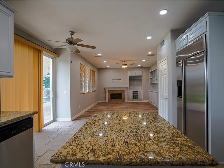 20640 Pesaro Way — Photo 26