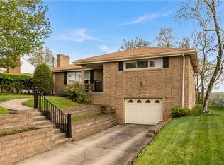 1455 Orchardview Dr, Pittsburgh, PA 15220