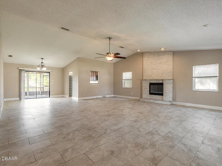 10 Cormorant Ct — Photo 12