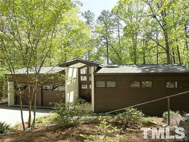 1st image of 206 Davie Ln