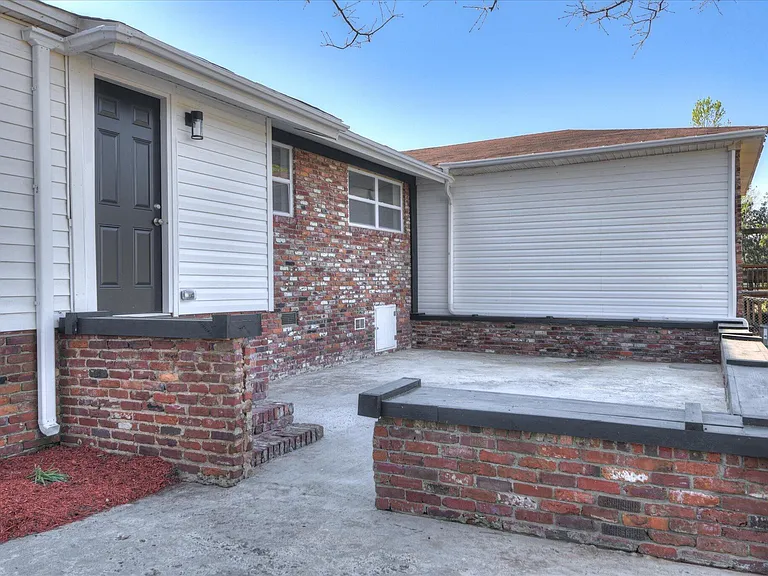 2202 Vireo Dr — Photo 38