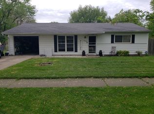 1808 Peach St, Bloomington, IL 61704