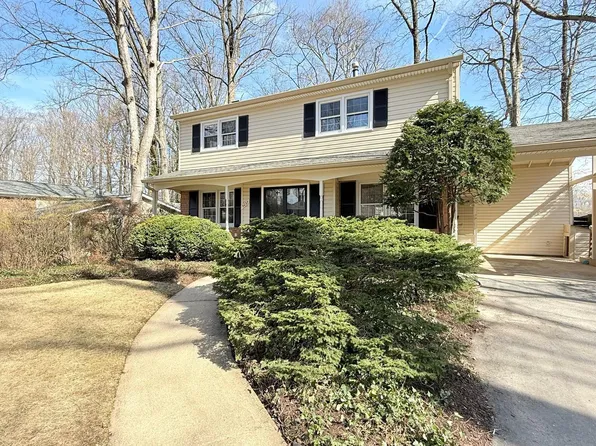 5037 Linette Ln, Annandale, VA 22003