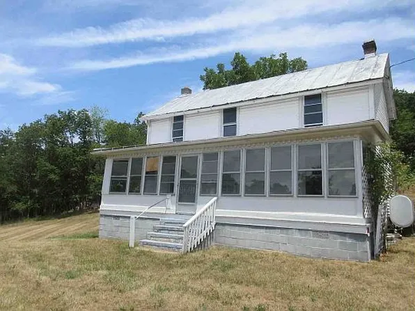 1233 S Mill Creek Rd, Petersburg, WV 26847
