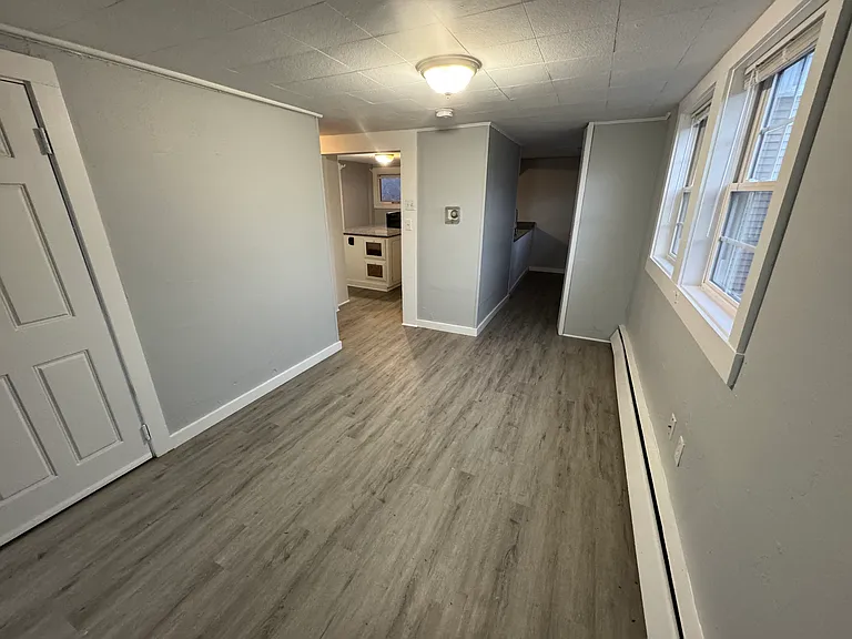 6 Lawrence Rd #109 — Photo 3