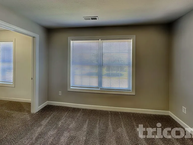 5426 Basin Park Dr — Photo 14