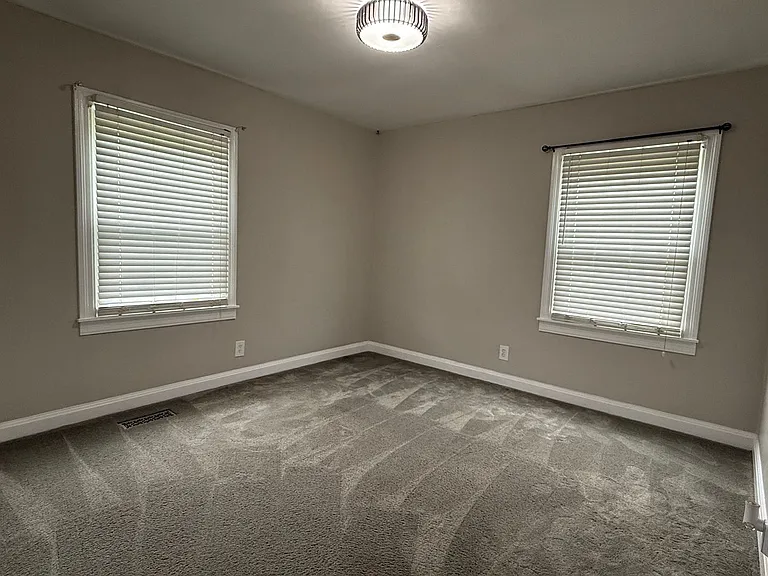 1106 Poplar Ave — Photo 19