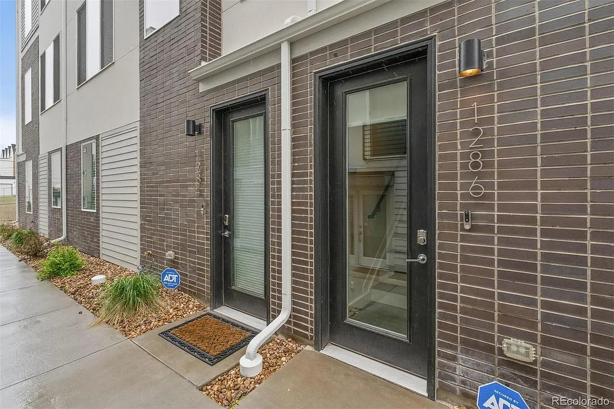 Building Photo - 1286 Quitman St