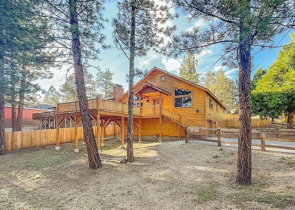 1st image of 42846 Hawk Dr