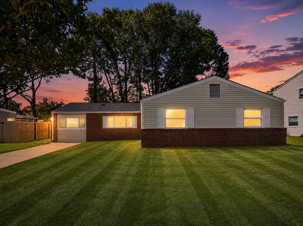204 Greenwell Dr, Hampton, VA 23666