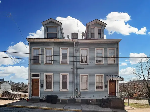 1303-1305 Stranmore St, Pittsburgh, PA 15212