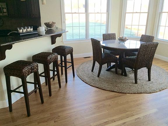 Breakfast nook