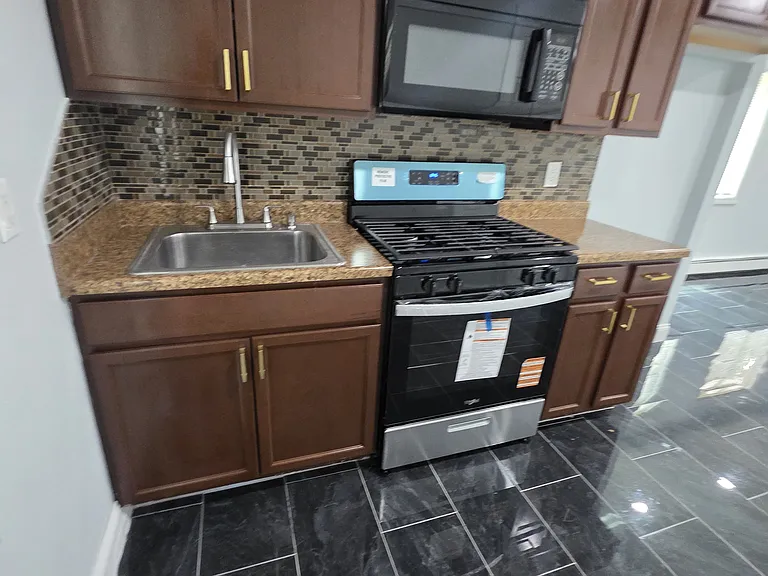 W Yaphank Rd — Photo 12