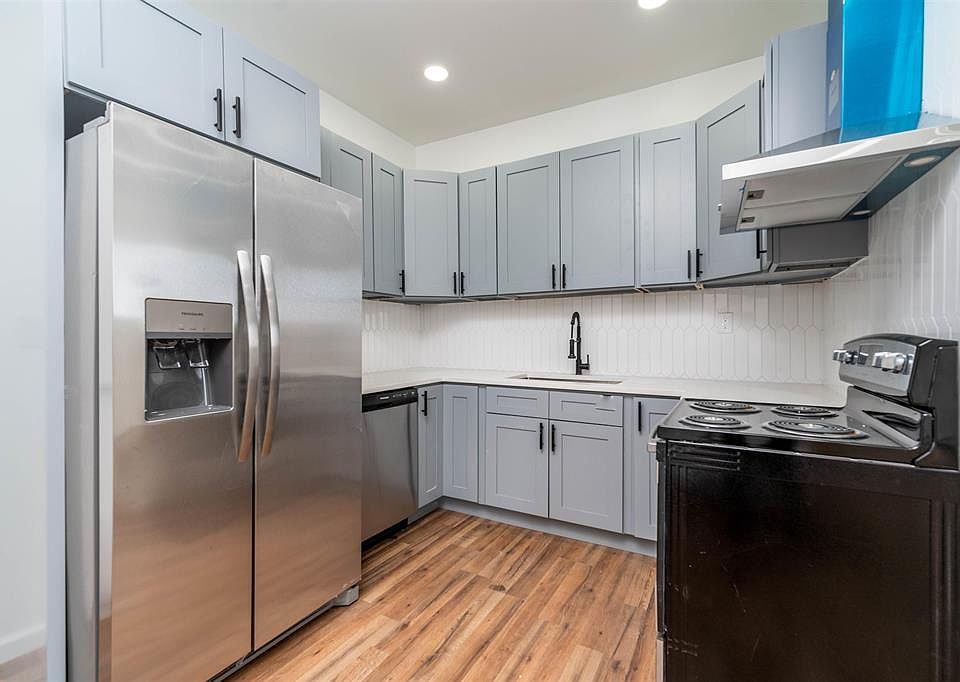 33 Ridge Rd North Arlington NJ Zillow