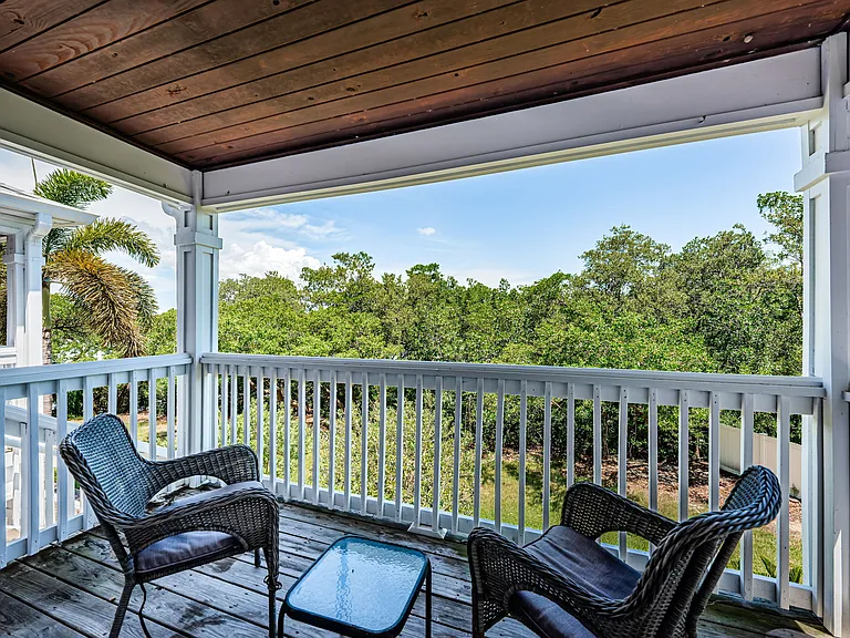251 Pompano Dr SE #D — Photo 28