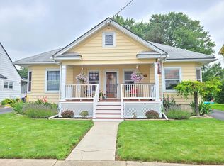 704 Thompson St, Elmira, NY