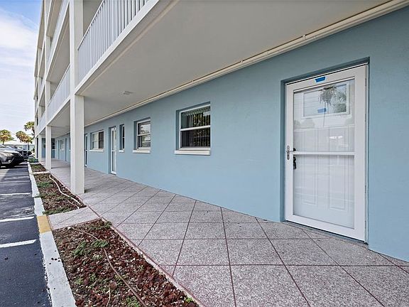 4th image of 6363 GULF WINDS DRIVE #131