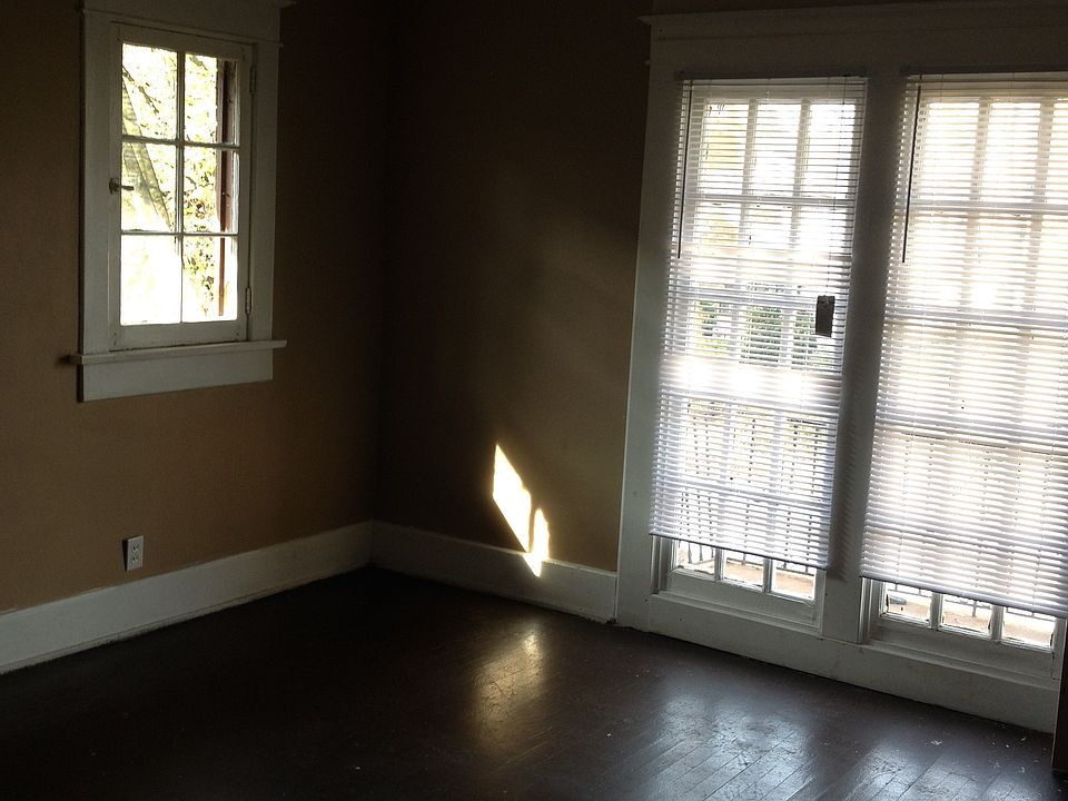 2nd image of 34 E Norman Ave