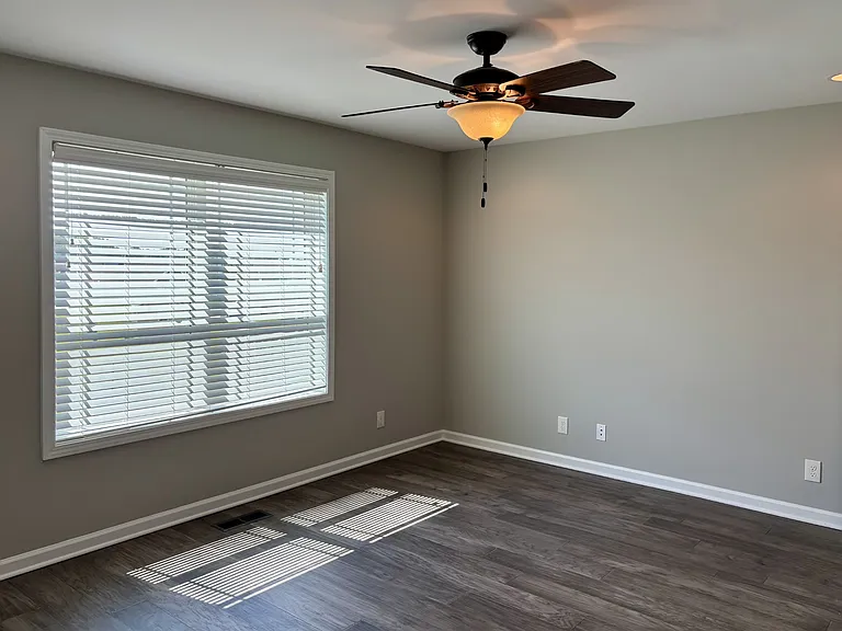 51 Regency Pl — Photo 9