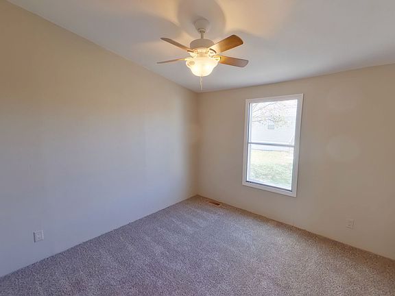 5th image of 2320 E Macarthur Rd Lot A37